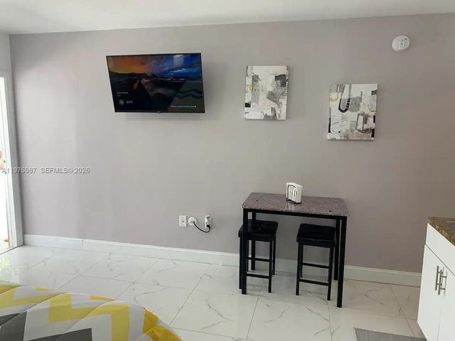 1762 NW 15th Street, Miami, FL 33125