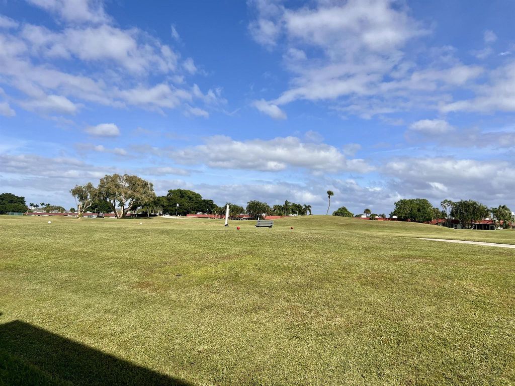 Image 6 of property listing at 202 Tuscany D, Delray Beach, FL 33446