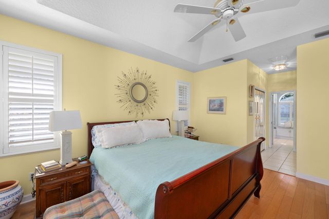 1542 SW Mockingbird Circle, Port St. Lucie, Port St Lucie, FL 34986