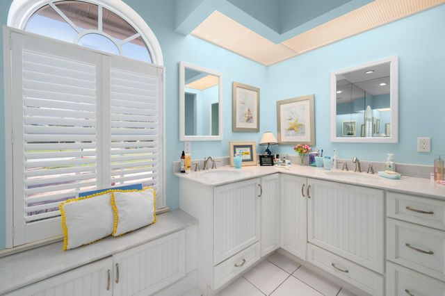 1542 SW Mockingbird Circle, Port St. Lucie, Port St Lucie, FL 34986