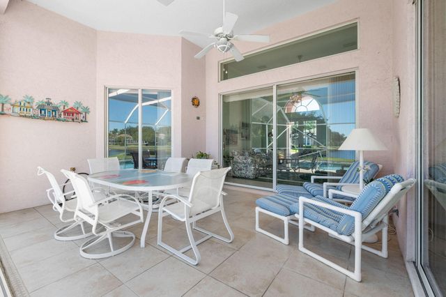 1542 SW Mockingbird Circle, Port St. Lucie, Port St Lucie, FL 34986