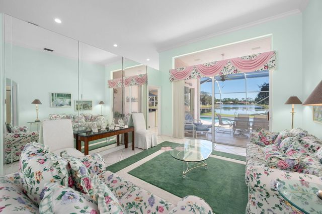 1542 SW Mockingbird Circle, Port St. Lucie, Port St Lucie, FL 34986