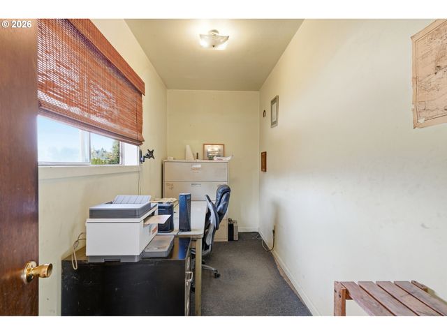 804 Nw Sluman Rd, Vancouver, WA 98665
