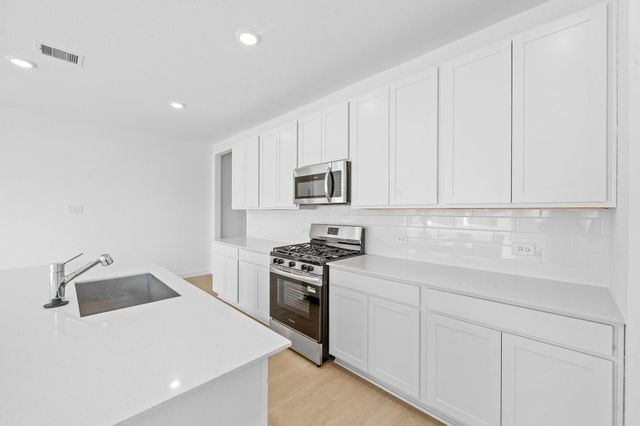 349 Tejas Trail, Waller, TX 77484