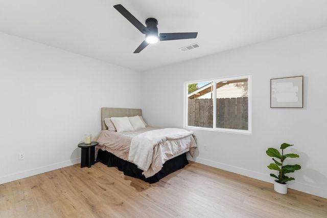 430 Laurel Ave, Modesto, CA 95351