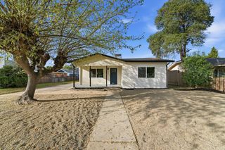430 Laurel Ave, Modesto, CA 95351
