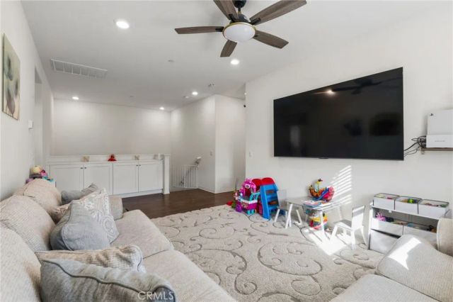 16028 Voyager Avenue, Chino, CA 91708