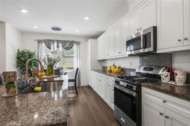 16028 Voyager Avenue, Chino, CA 91708