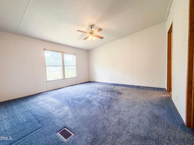 105 Roe Lane, Clayton, NC 27527
