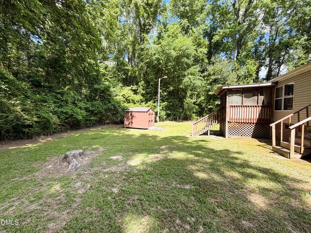 105 Roe Lane, Clayton, NC 27527