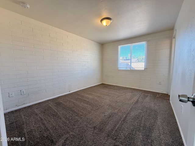 7202 W Glenrosa Avenue, Phoenix, AZ 85033