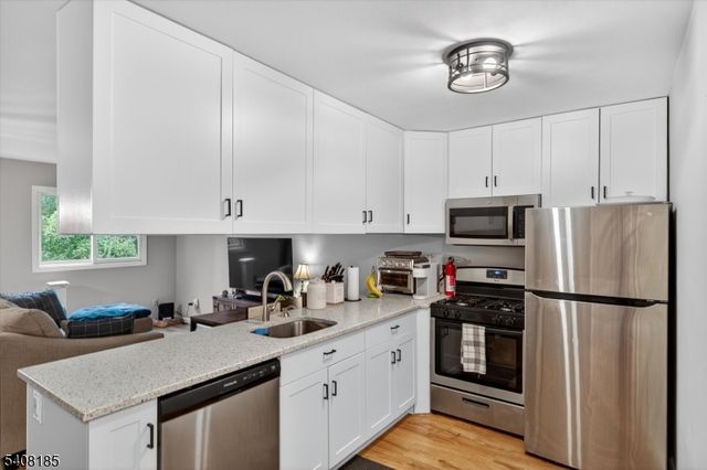 1 Purgatory Ct 3, Vernon Twp., NJ 07462