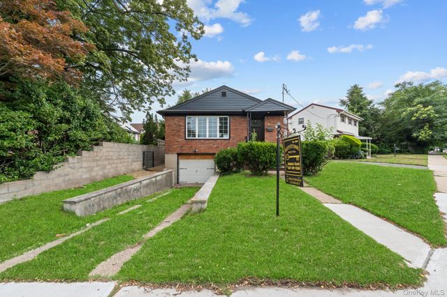 11481 178th Street, Saint Albans, NY 11434