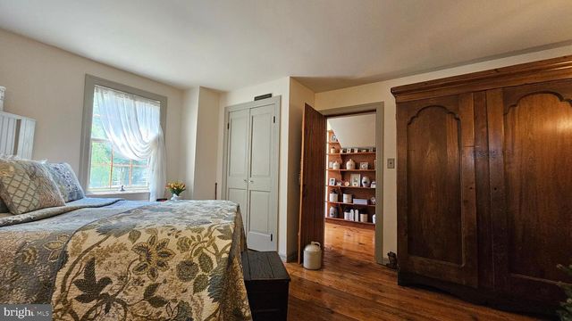 585 BUTTERMILK RD, Hellertown, PA 18055