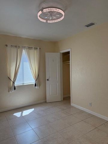 1525 NW 1st Avenue, Fort Lauderdale, FL 33311