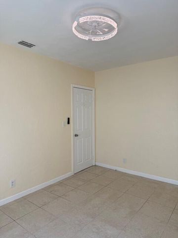 1525 NW 1st Avenue, Fort Lauderdale, FL 33311