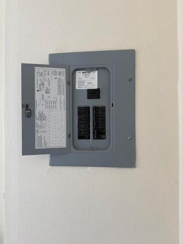 1525 NW 1st Avenue, Fort Lauderdale, FL 33311