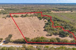 000 FM 672, Dale, TX 78616