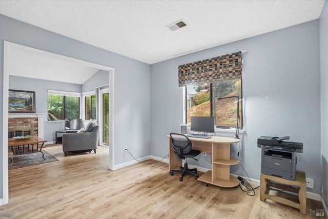 705 Starfish Dr, Vallejo, CA 94591