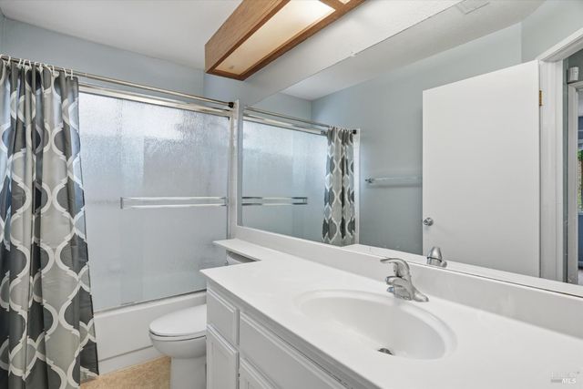 705 Starfish Dr, Vallejo, CA 94591