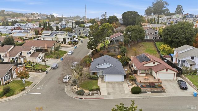 705 Starfish Dr, Vallejo, CA 94591