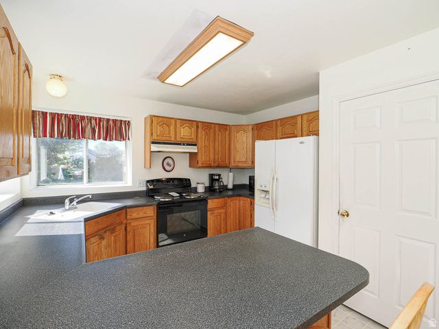 3743 PEAR APPLE CIR, Salt Lake City, UT 84119