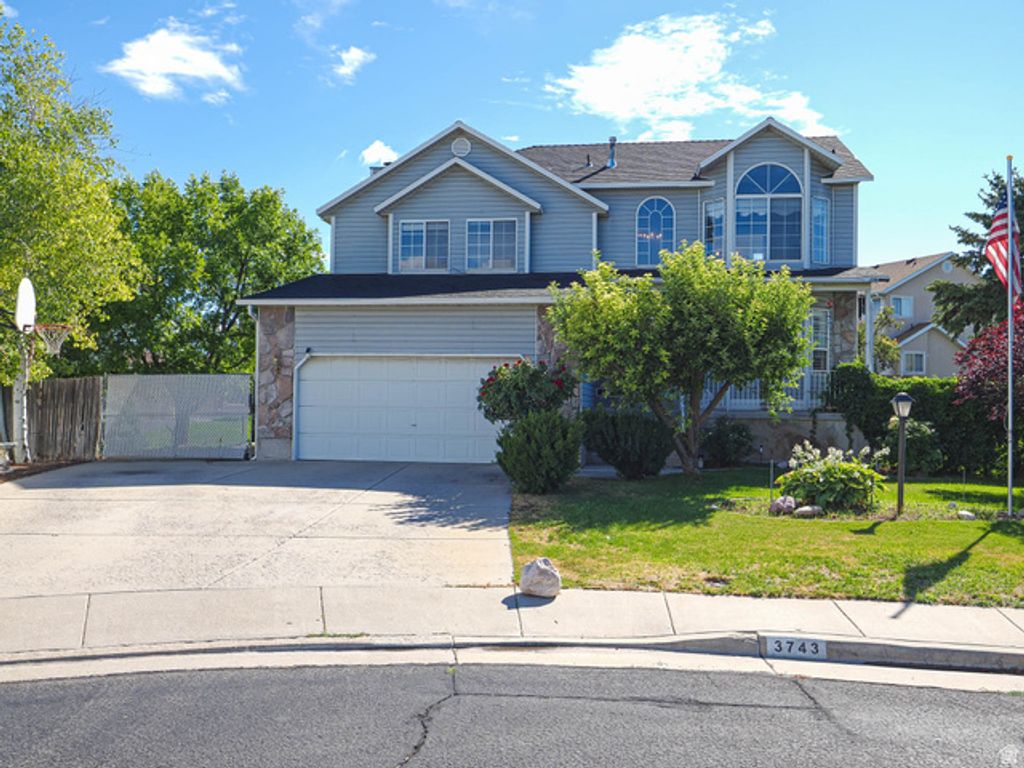 3743 PEAR APPLE CIR, Salt Lake City, UT 84119