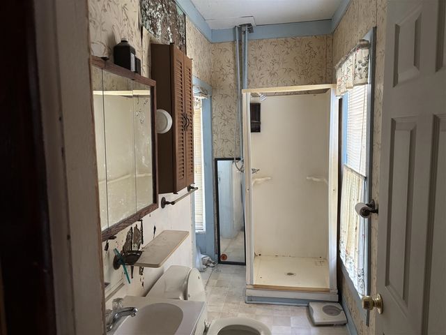 600 E Lafayette Street, Sturgis, MI 49091