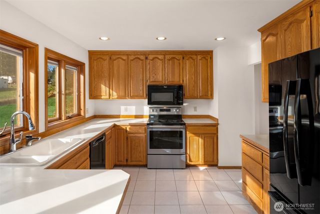 21248 276 Avenue SE, Maple Valley, WA 98038