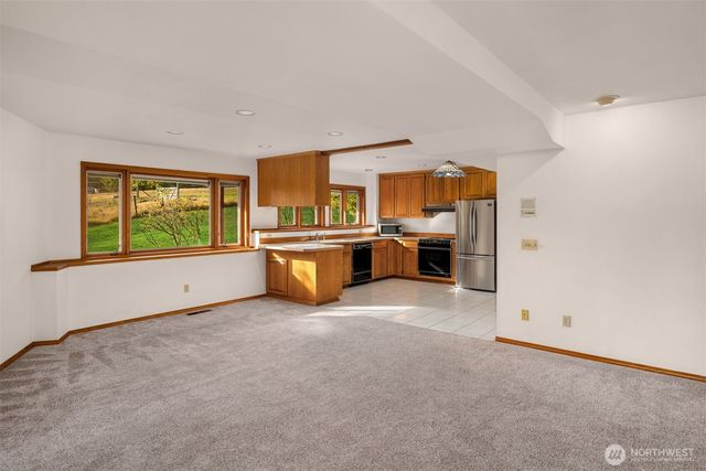 21248 276 Avenue SE, Maple Valley, WA 98038