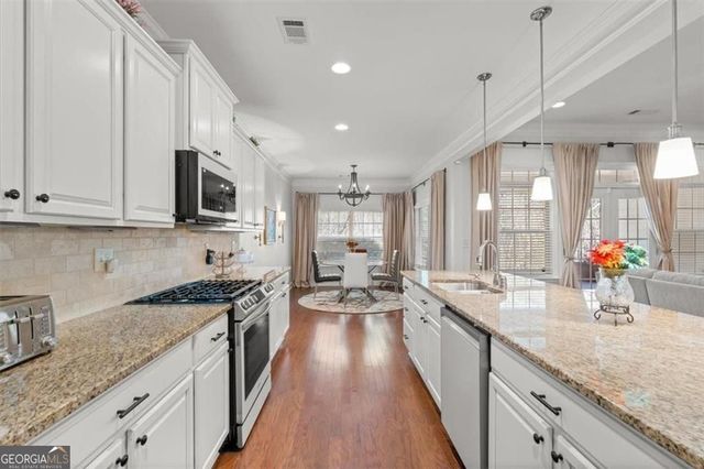 2280 Grove Valley Way 8, Marietta, GA 30064