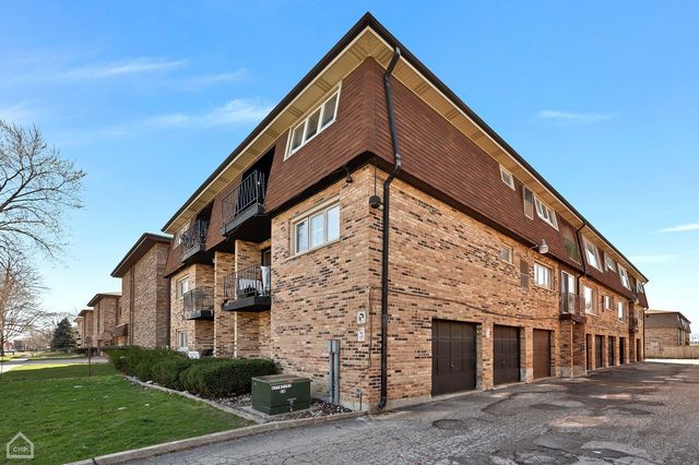 9708 Nottingham Avenue 1, Chicago Ridge, IL 60415
