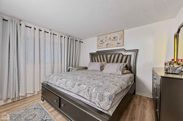 9708 Nottingham Avenue 1, Chicago Ridge, IL 60415