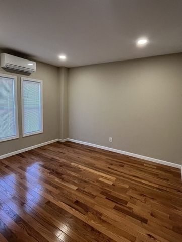 35 Hodges Street 1, Mansfield, MA 02048