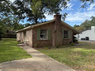 18 Teaneck Road, Goose Creek, SC 29445