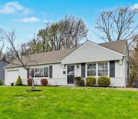 2404 W 76th Street, Prairie Village, KS 66208