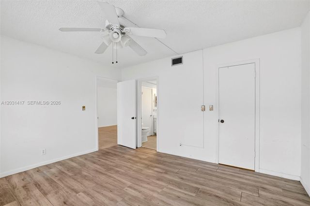 649 W Oakland Park Boulevard 105A, Oakland Park, FL 33311