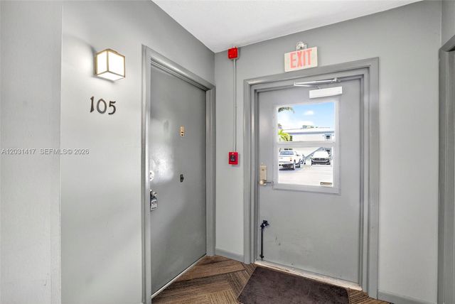 649 W Oakland Park Boulevard 105A, Oakland Park, FL 33311