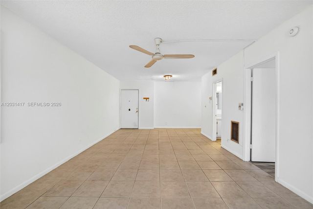 649 W Oakland Park Boulevard 105A, Oakland Park, FL 33311