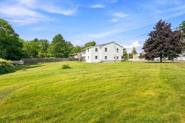 2040 Central St, Stoughton, MA 02072
