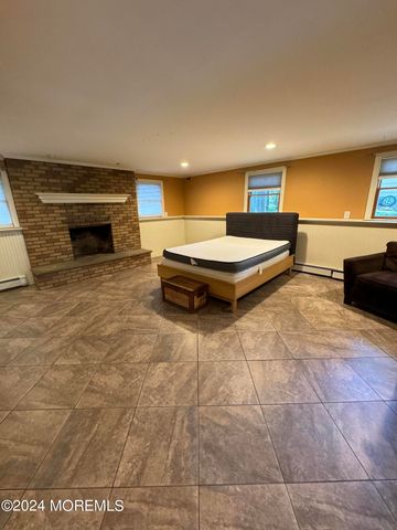 282 Lawrence Avenue, Oakhurst, NJ 07755