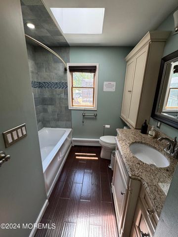 282 Lawrence Avenue, Oakhurst, NJ 07755