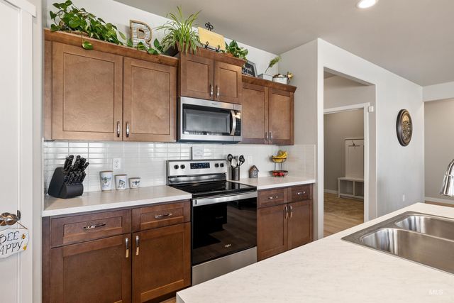 1765 Conner St, Twin Falls, ID 83301