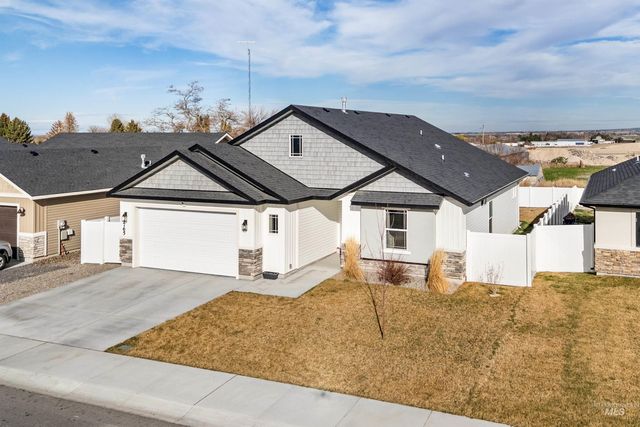 1765 Conner St, Twin Falls, ID 83301