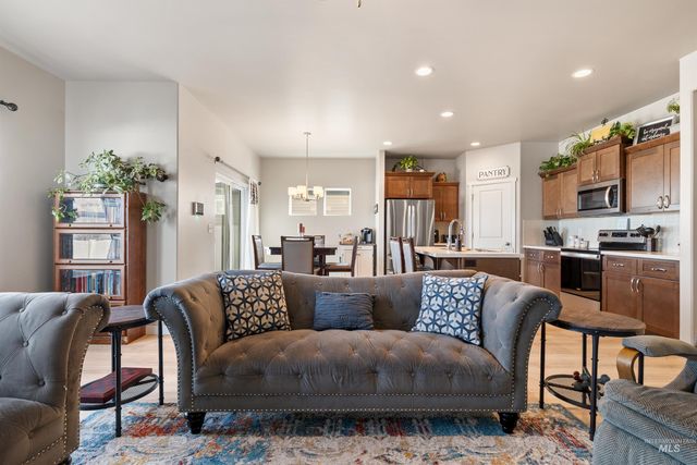 1765 Conner St, Twin Falls, ID 83301