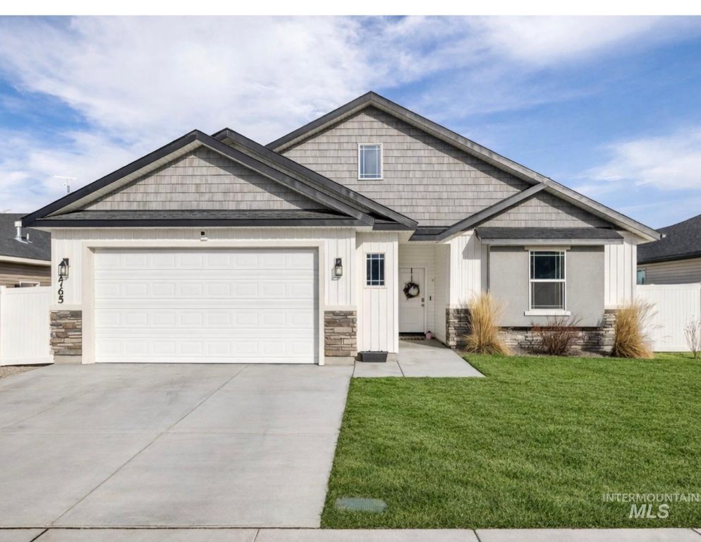 1765 Conner St, Twin Falls, ID 83301