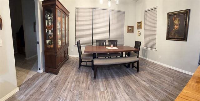 14215 SW 46th Court, Yukon, OK 73099