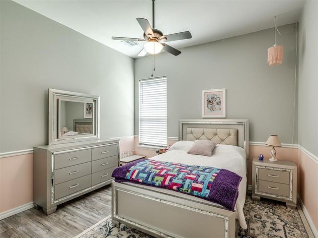 14215 SW 46th Court, Yukon, OK 73099