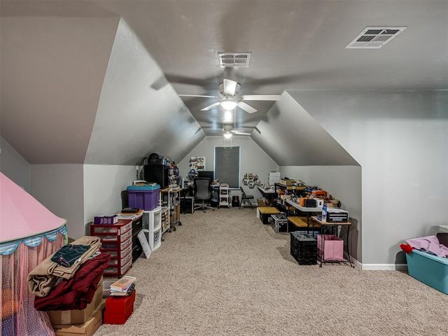 14215 SW 46th Court, Yukon, OK 73099