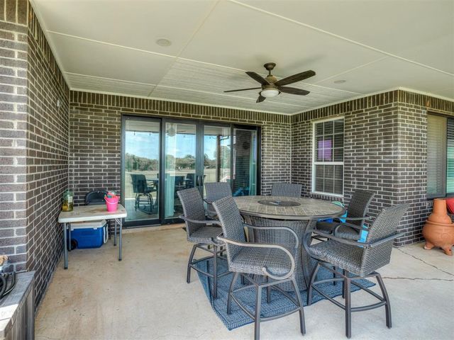 14215 SW 46th Court, Yukon, OK 73099